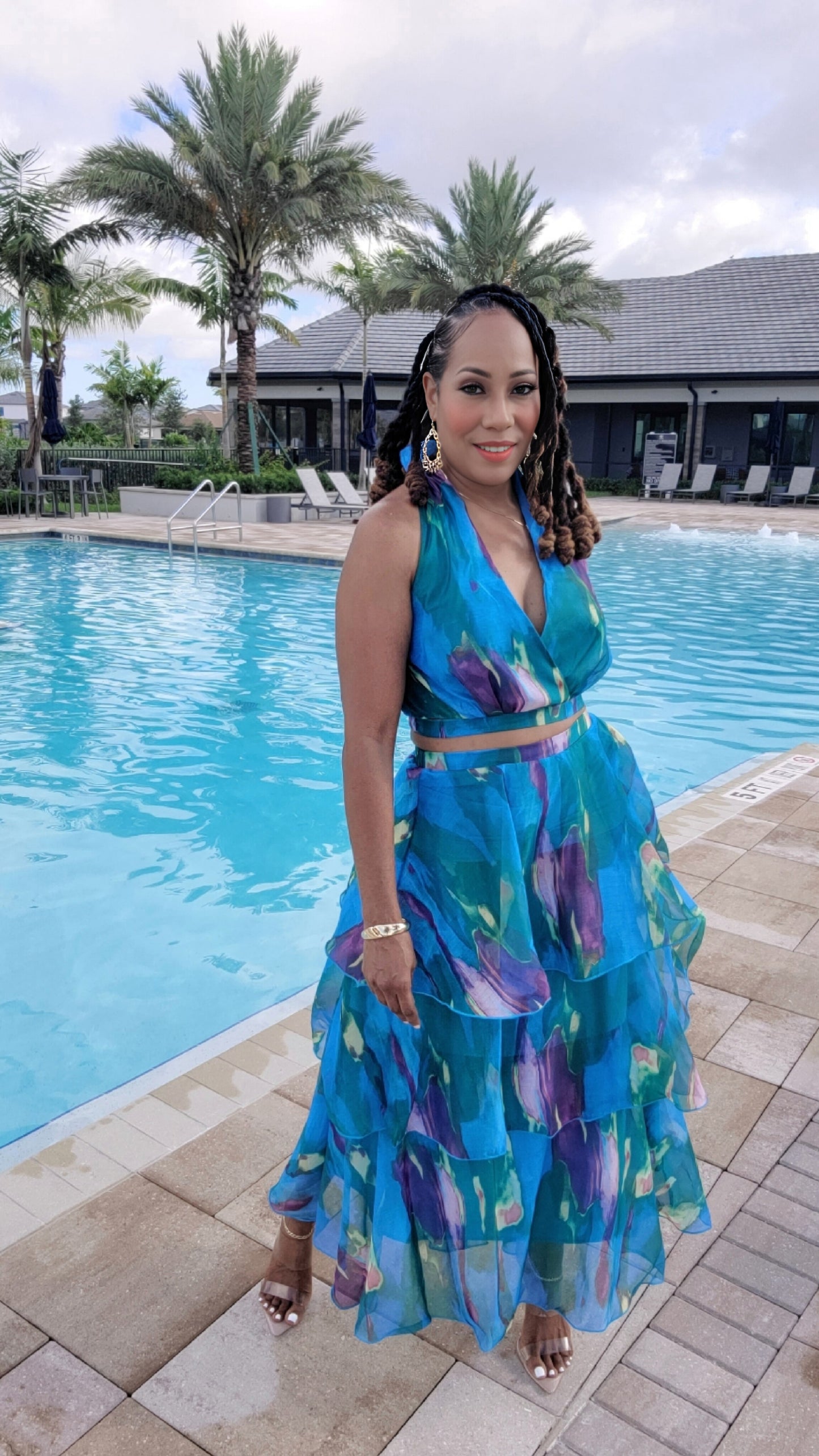 Caribbean Blues Ruffled Skirt Set – Sleeveless Halter Crop Top with Layered Midi Skirt
