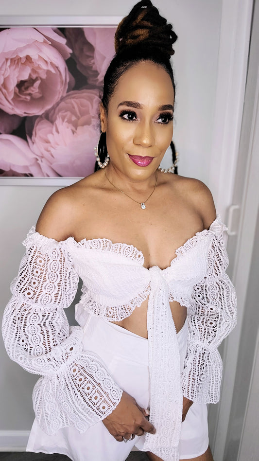 Angel Glow Lace Short Set | White